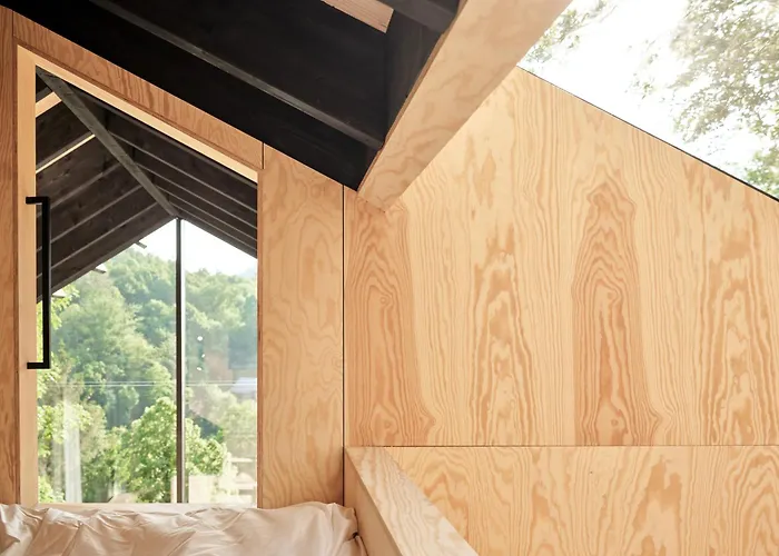 Hutstuf The Beaver & Private Outdoor Spa