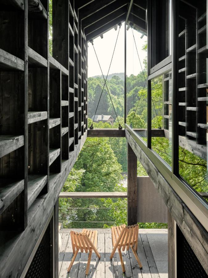 Hutstuf The Beaver & Private Outdoor Vakantiehuis La-Roche-en-Ardenne